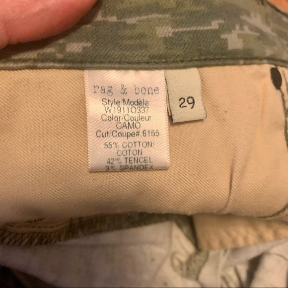 Camo Short Shorts from Rag & Bone, Sz 29 - Picture 11 of 14